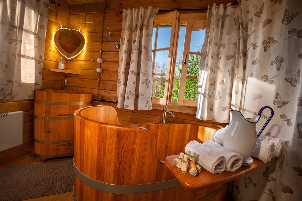 Ecolodge Langhe Cherasco Zewnętrze zdjęcie